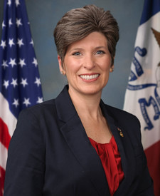 Foto oficial de Joni Ernst