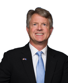 Foto oficial de Roger Marshall